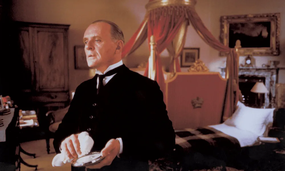 Stevens, interpretato da Anthony Hopkins